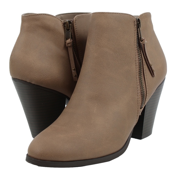 Stone Tassel Side Zipper Block Heel Ankle Boot - Picture 2 of 6